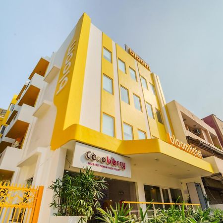 Bloom Hotel - Gk2 Yeni Delhi Dış mekan fotoğraf
