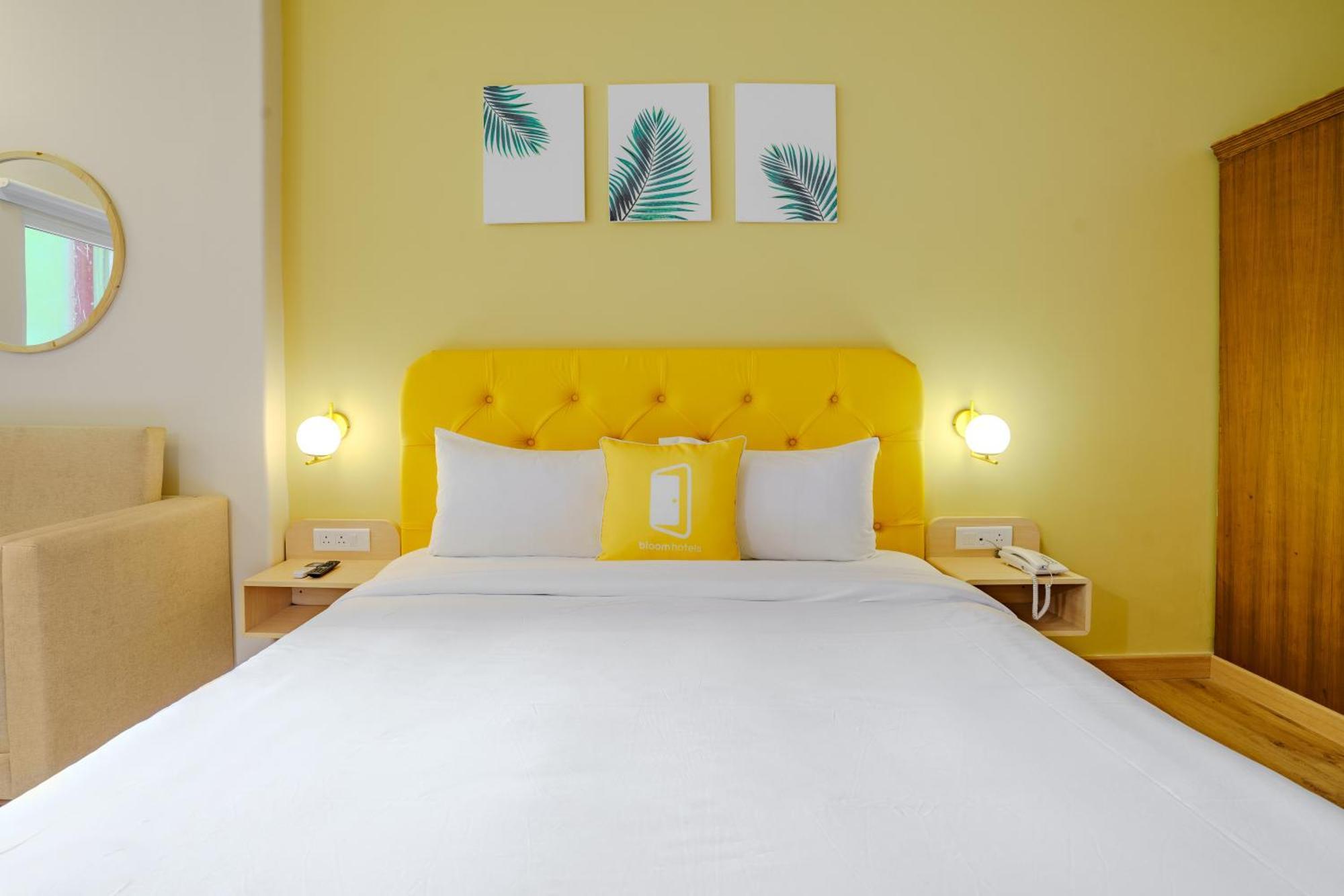 Bloom Hotel - Gk2 Yeni Delhi Oda fotoğraf