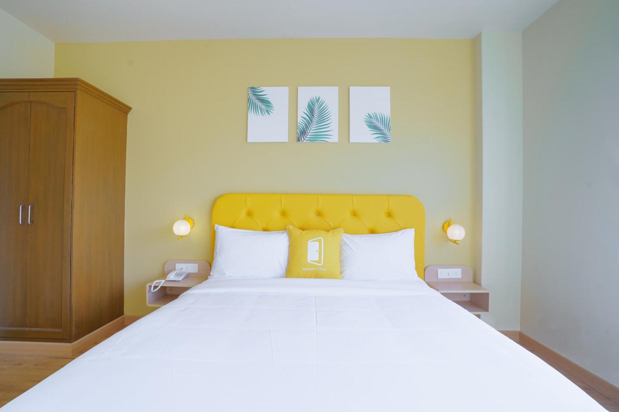 Bloom Hotel - Gk2 Yeni Delhi Oda fotoğraf